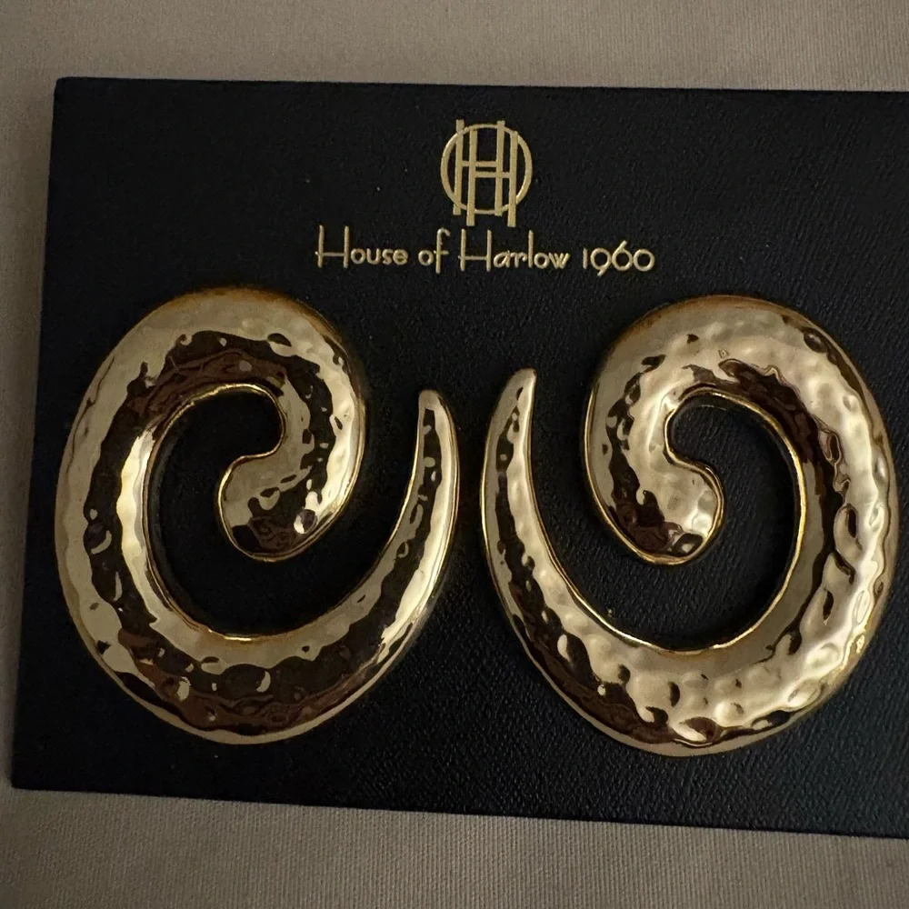 NEW House of Harlow 1960 Gold Swirl Earrings